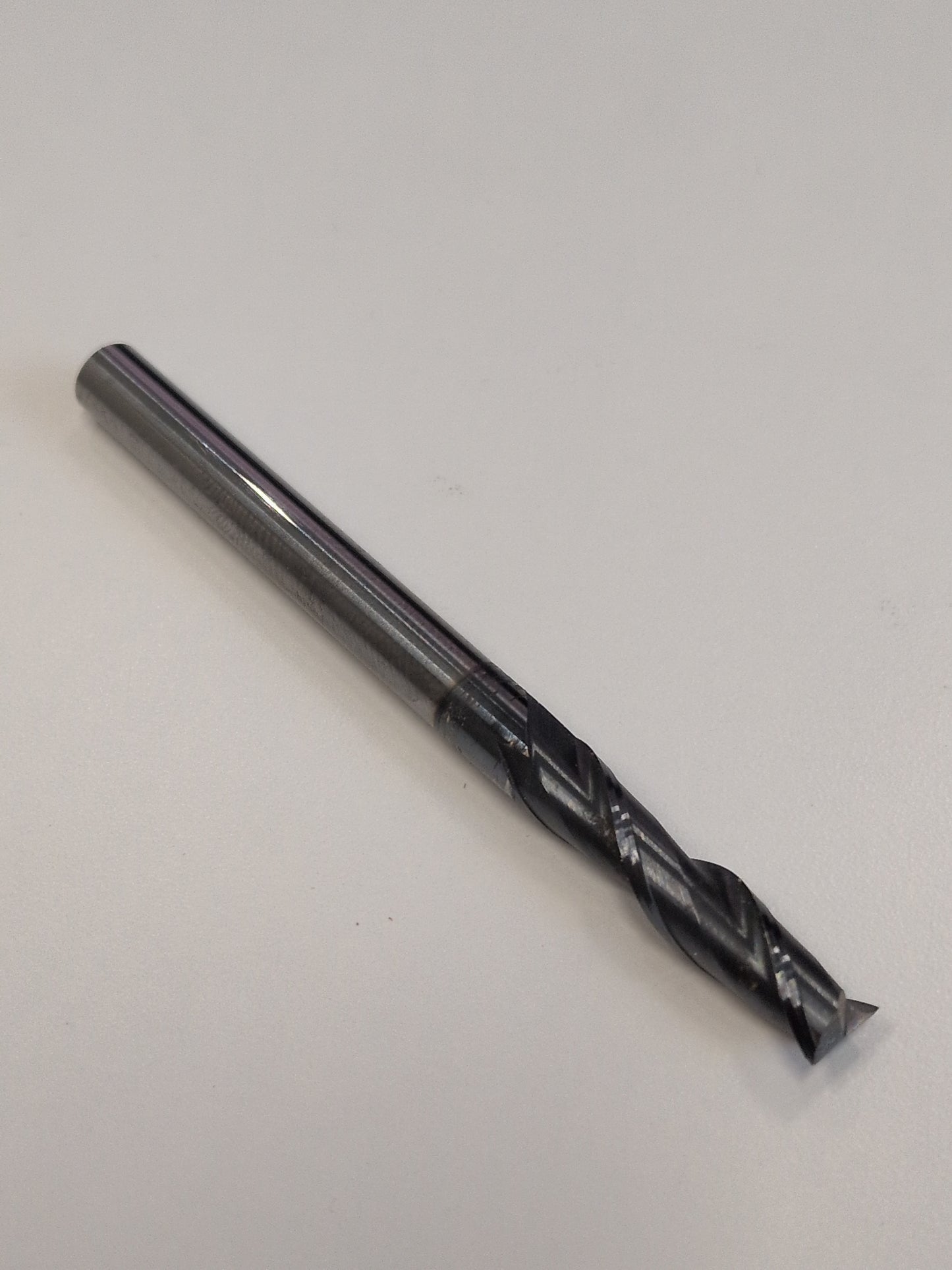 Kahe servaga spiraalne lõiketera, karbiid 6x25mm