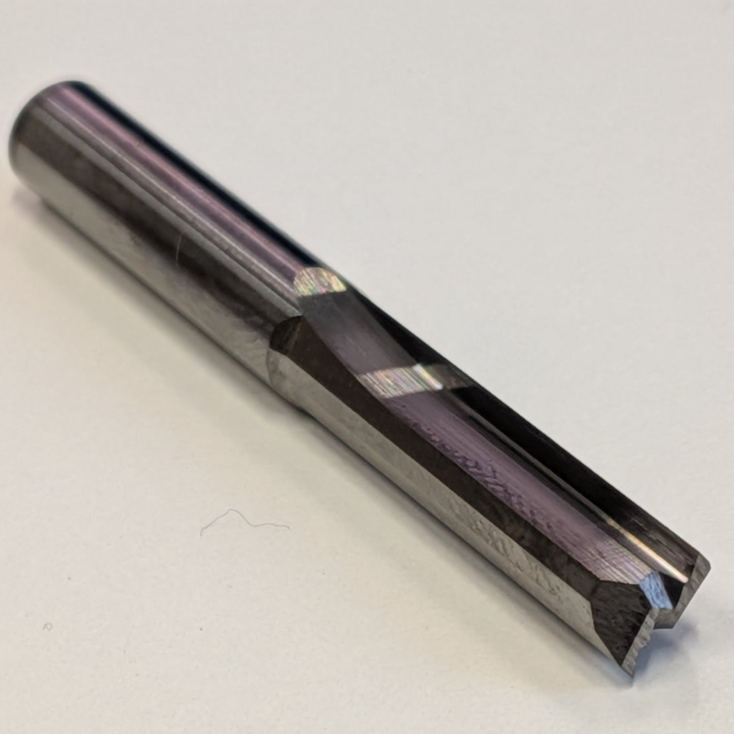 Kahe sirge servaga lõiketera, karbiid 6x25mm